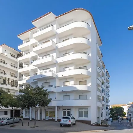 Cozy Apartment In Lagos Exterior photo
